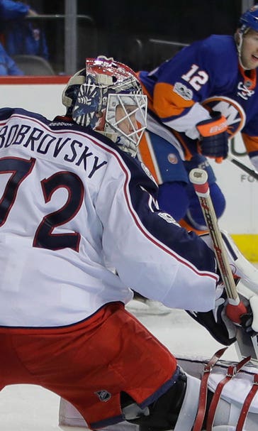 Islanders chase Bobrovsky, beat Blue Jackets 4-2